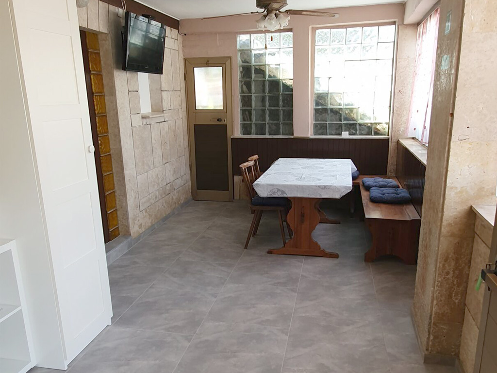 Apartment 2 โ terrace